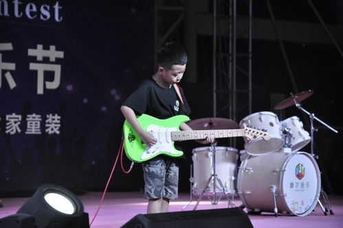 吉他包廠家金川攜手糖衣音樂舉辦第二屆鼓手音樂節(jié)